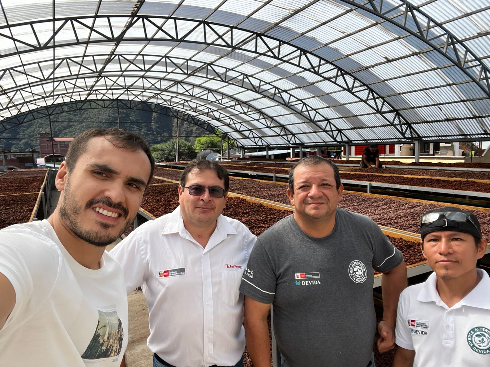 Natcore team at the drying facility